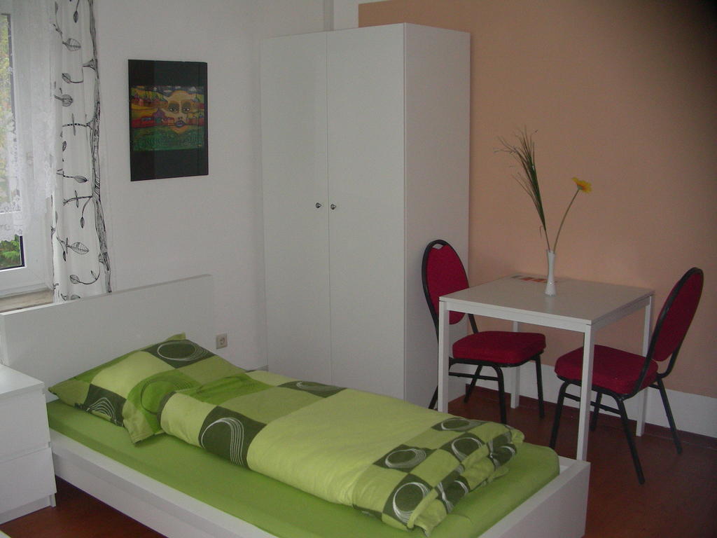 1Azimmervermietung Hannover/Zentrum Kamer foto